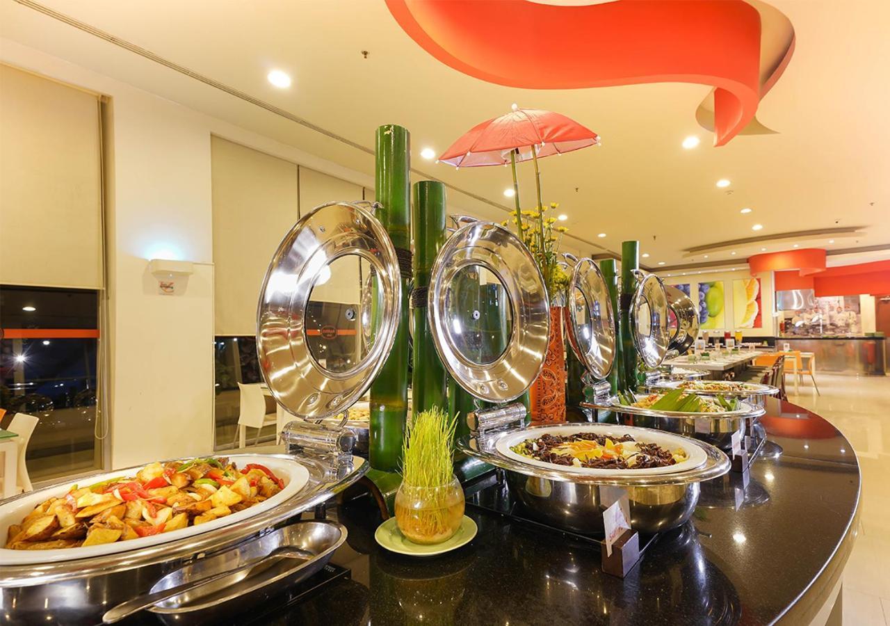 Harris Hotel Sentul City Bogor Eksteriør billede
