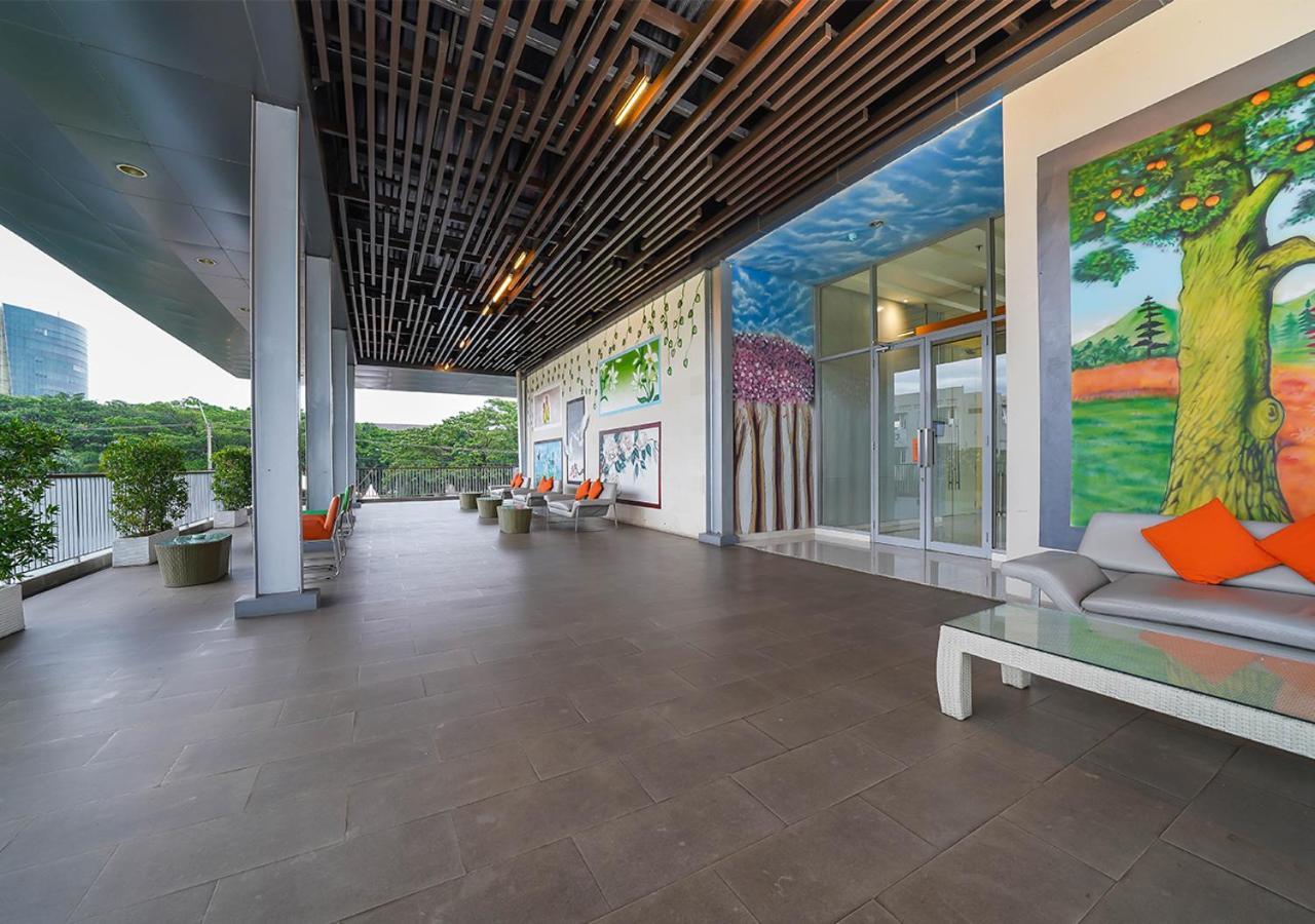 Harris Hotel Sentul City Bogor Eksteriør billede