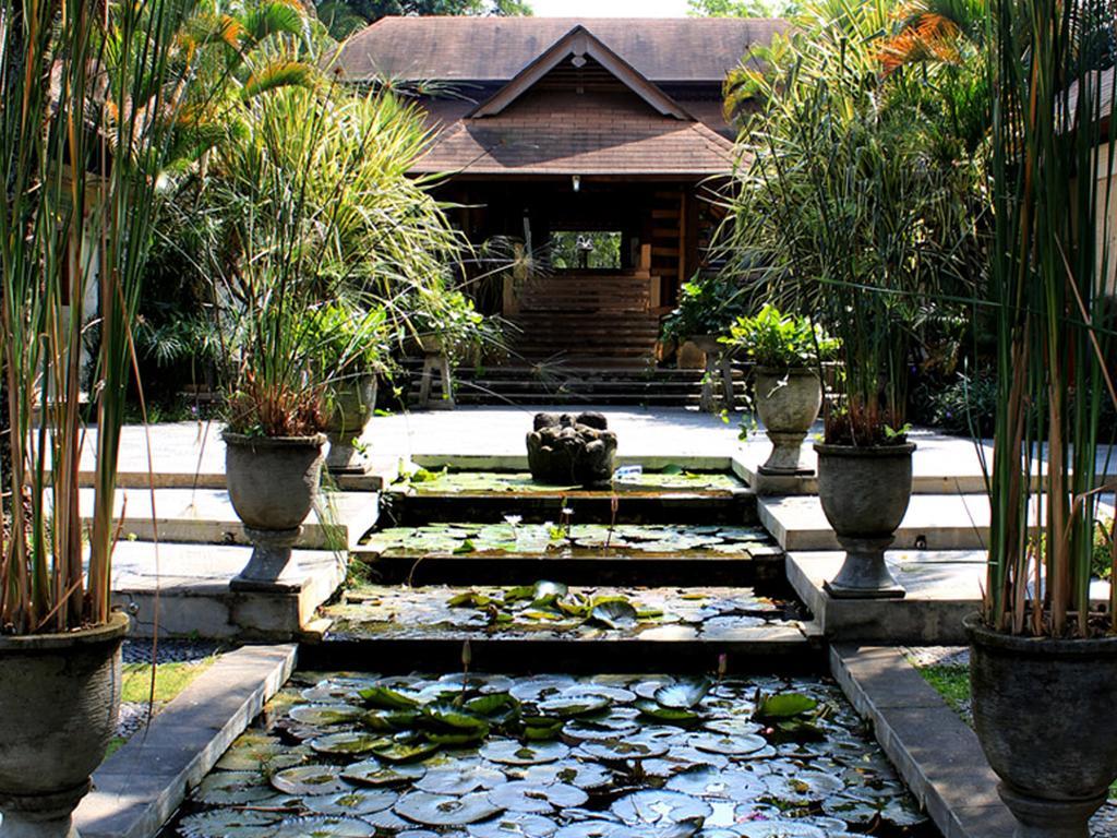 Harris Hotel Sentul City Bogor Eksteriør billede